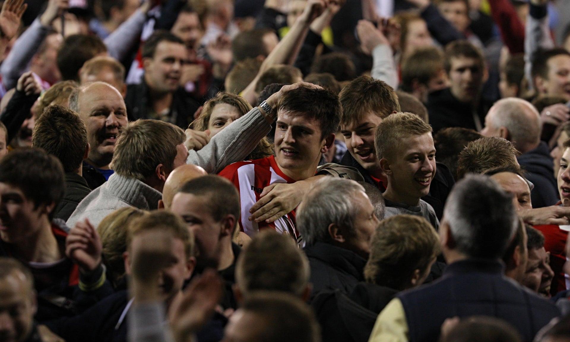 基的缺席是 基的缺席是