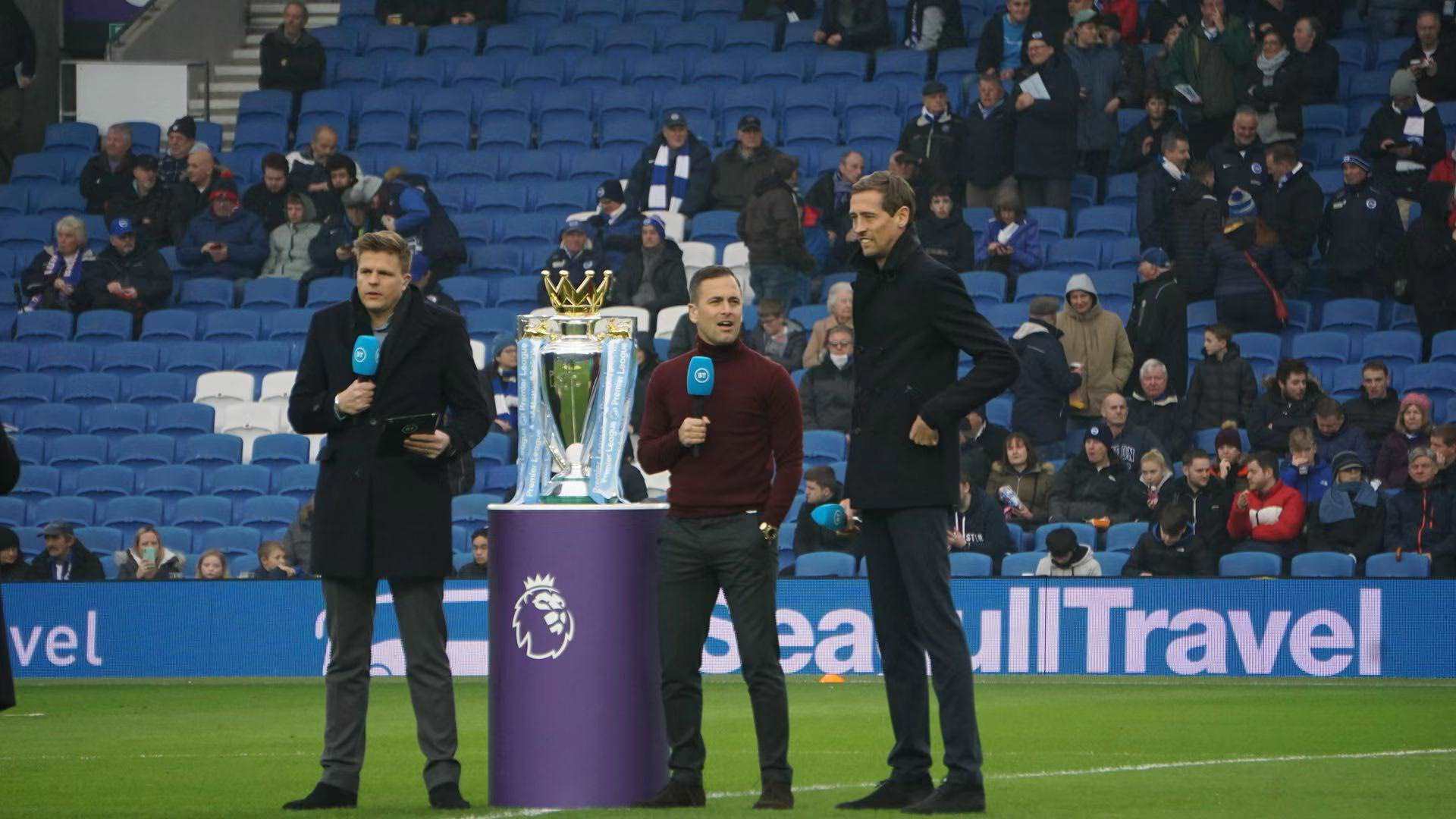 的进攻和前 的进攻和前