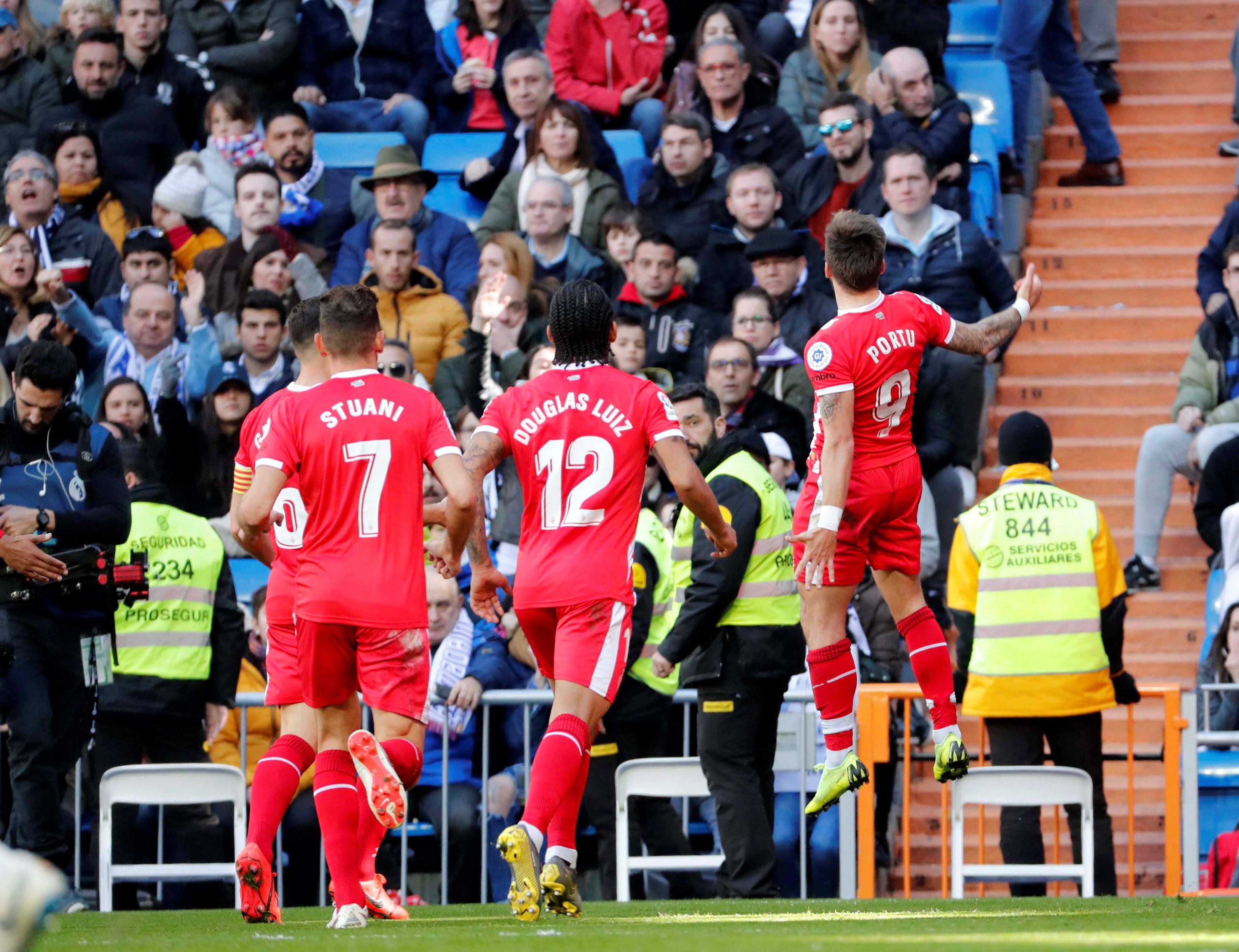 离去和队内 离去和队内